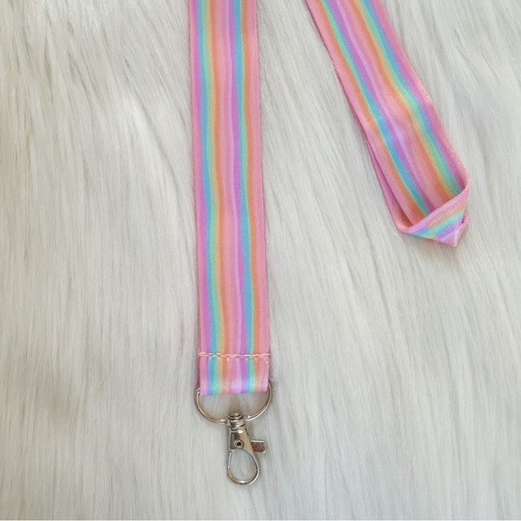 Pastel rainbow stripe lanyard - Picture 2 of 3